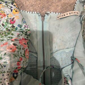 Alice and Olivia Perfect Condition Floral